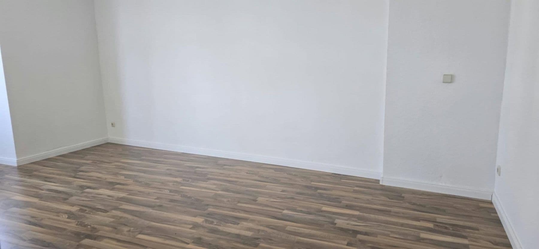 Prenájom bytu 3-izbový 75 m², Braunschweiger Straße 74, Magdeburg, Sasko-Anhaltsko Prenájom bytu 3-izbový 75 m², Braunschweiger Straße 74, Magdeburg, Sasko-Anhaltsko