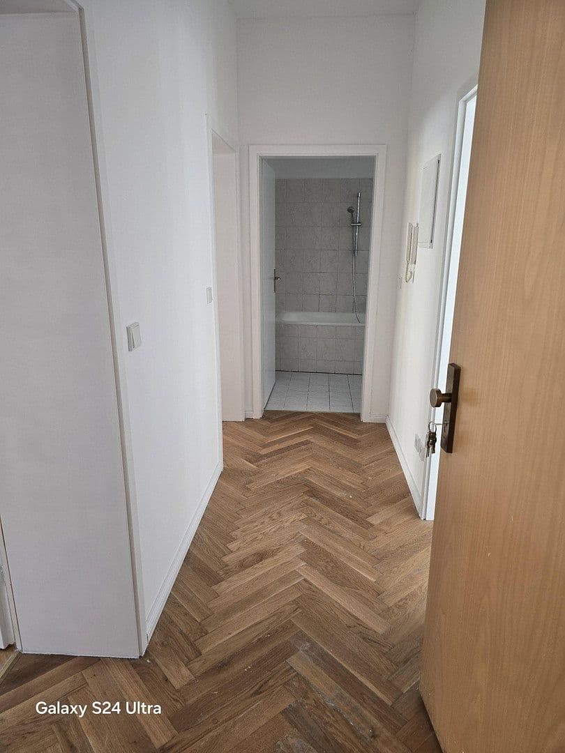 Prenájom bytu 2-izbový 67 m², Braunschweiger Straße 74, Magdeburg, Sasko-Anhaltsko Prenájom bytu 2-izbový 67 m², Braunschweiger Straße 74, Magdeburg, Sasko-Anhaltsko