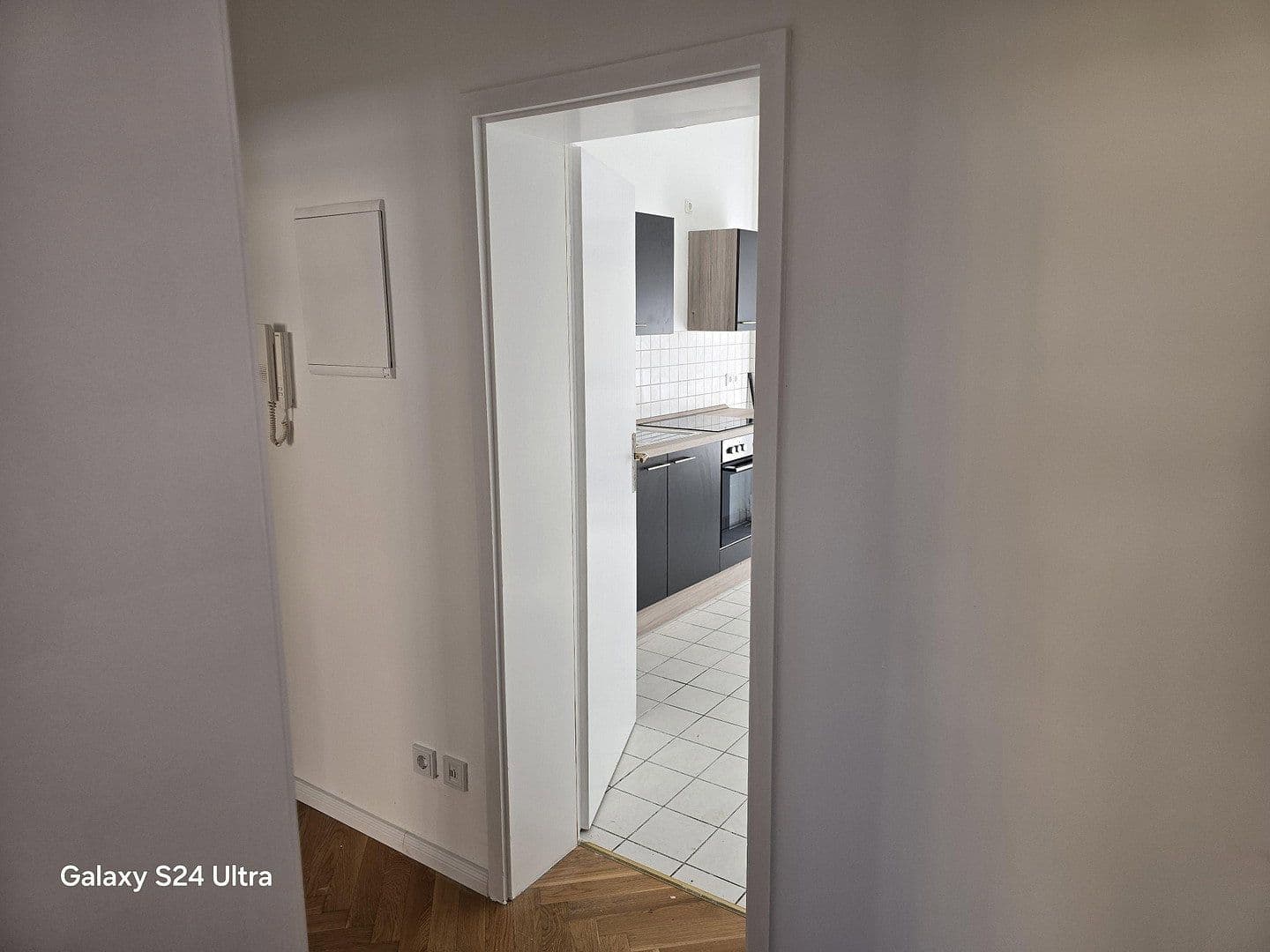 Prenájom bytu 2-izbový 67 m², Braunschweiger Straße 74, Magdeburg, Sasko-Anhaltsko Prenájom bytu 2-izbový 67 m², Braunschweiger Straße 74, Magdeburg, Sasko-Anhaltsko