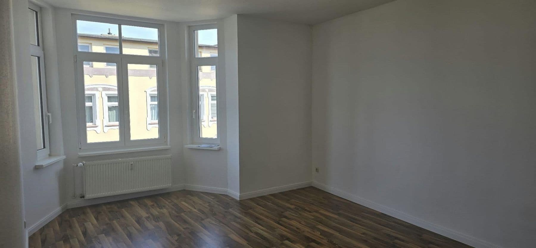 Prenájom bytu 3-izbový 75 m², Braunschweiger Straße 74, Magdeburg, Sasko-Anhaltsko Prenájom bytu 3-izbový 75 m², Braunschweiger Straße 74, Magdeburg, Sasko-Anhaltsko