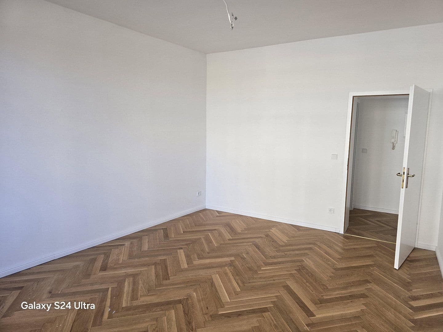 Prenájom bytu 2-izbový 67 m², Braunschweiger Straße 74, Magdeburg, Sasko-Anhaltsko Prenájom bytu 2-izbový 67 m², Braunschweiger Straße 74, Magdeburg, Sasko-Anhaltsko