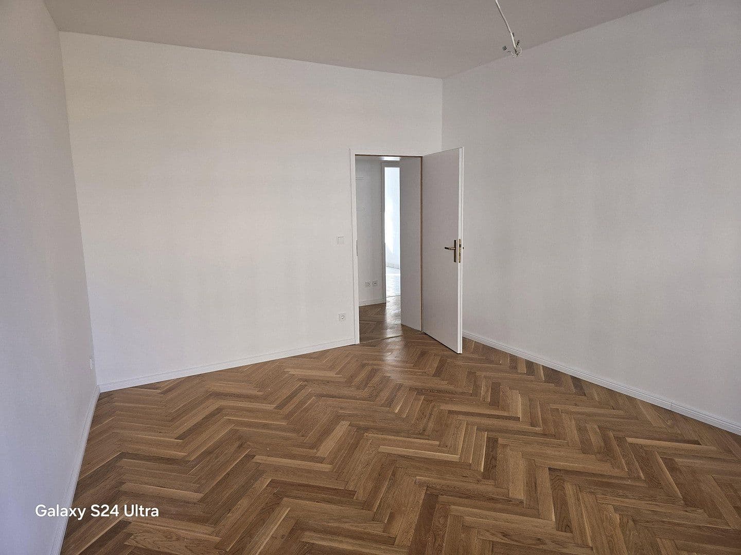 Prenájom bytu 2-izbový 67 m², Braunschweiger Straße 74, Magdeburg, Sasko-Anhaltsko Prenájom bytu 2-izbový 67 m², Braunschweiger Straße 74, Magdeburg, Sasko-Anhaltsko