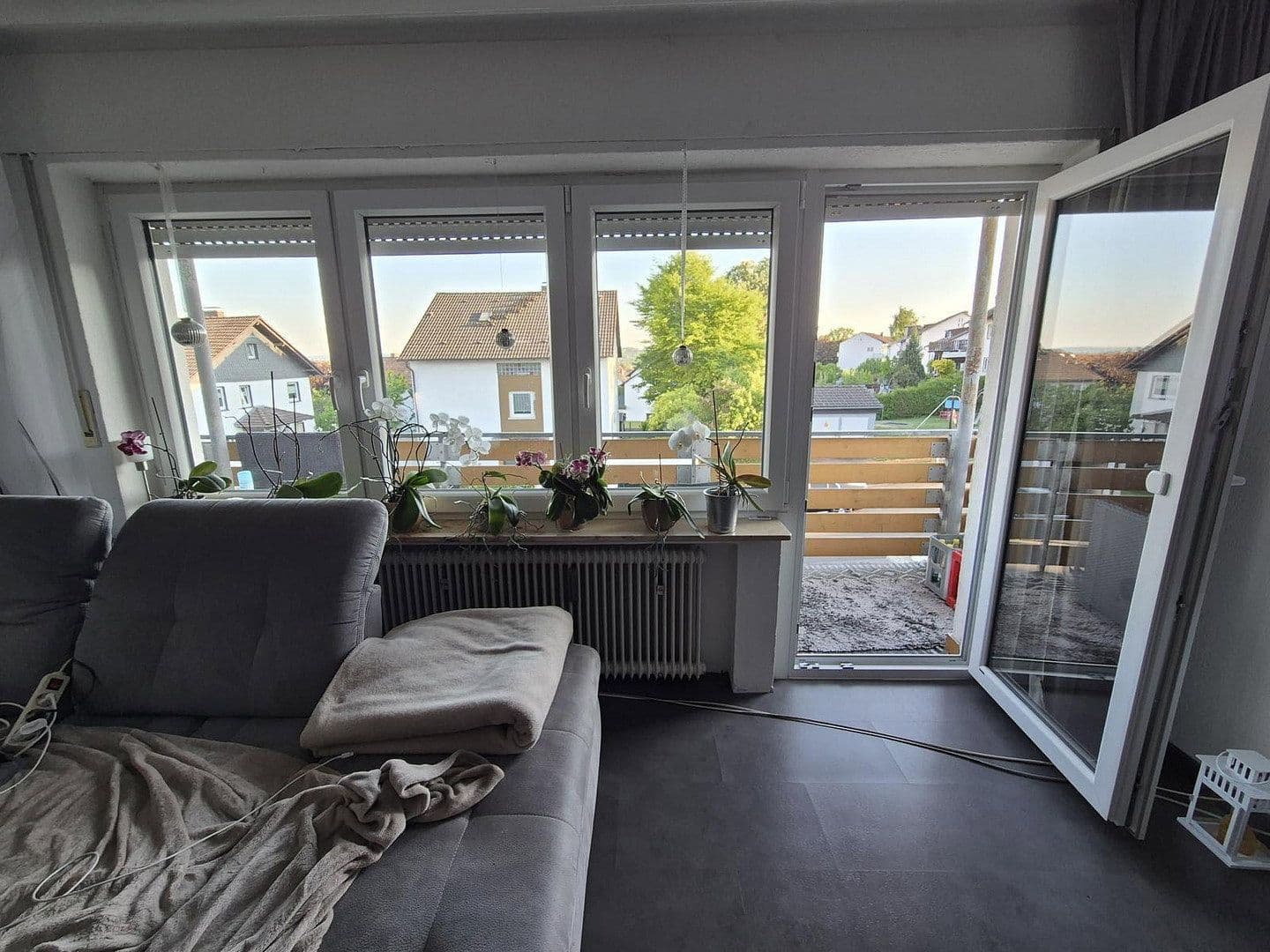 Predaj domu 405 m², pozemok 770 m², Kirchhain, Hesensko Predaj domu 405 m², pozemok 770 m², Kirchhain, Hesensko