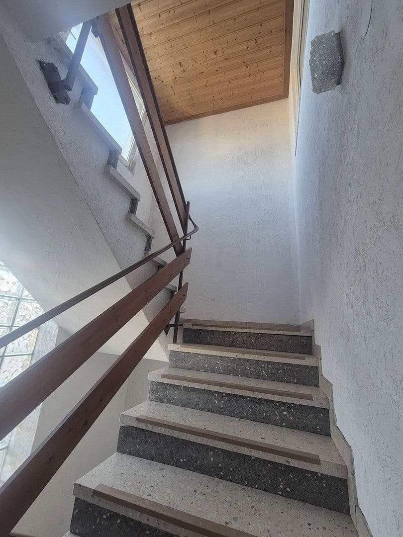 Predaj domu 405 m², pozemok 770 m², Kirchhain, Hesensko Predaj domu 405 m², pozemok 770 m², Kirchhain, Hesensko
