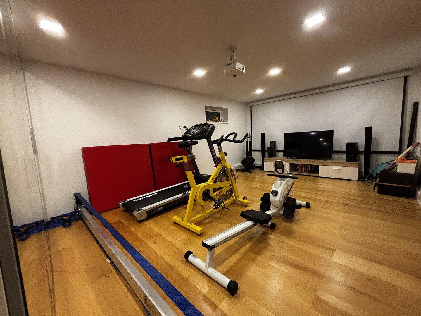 Predaj domu 144 m², pozemok 195 m², Moers, Severné Porýnie - Westfálsko Predaj domu 144 m², pozemok 195 m², Moers, Severné Porýnie - Westfálsko