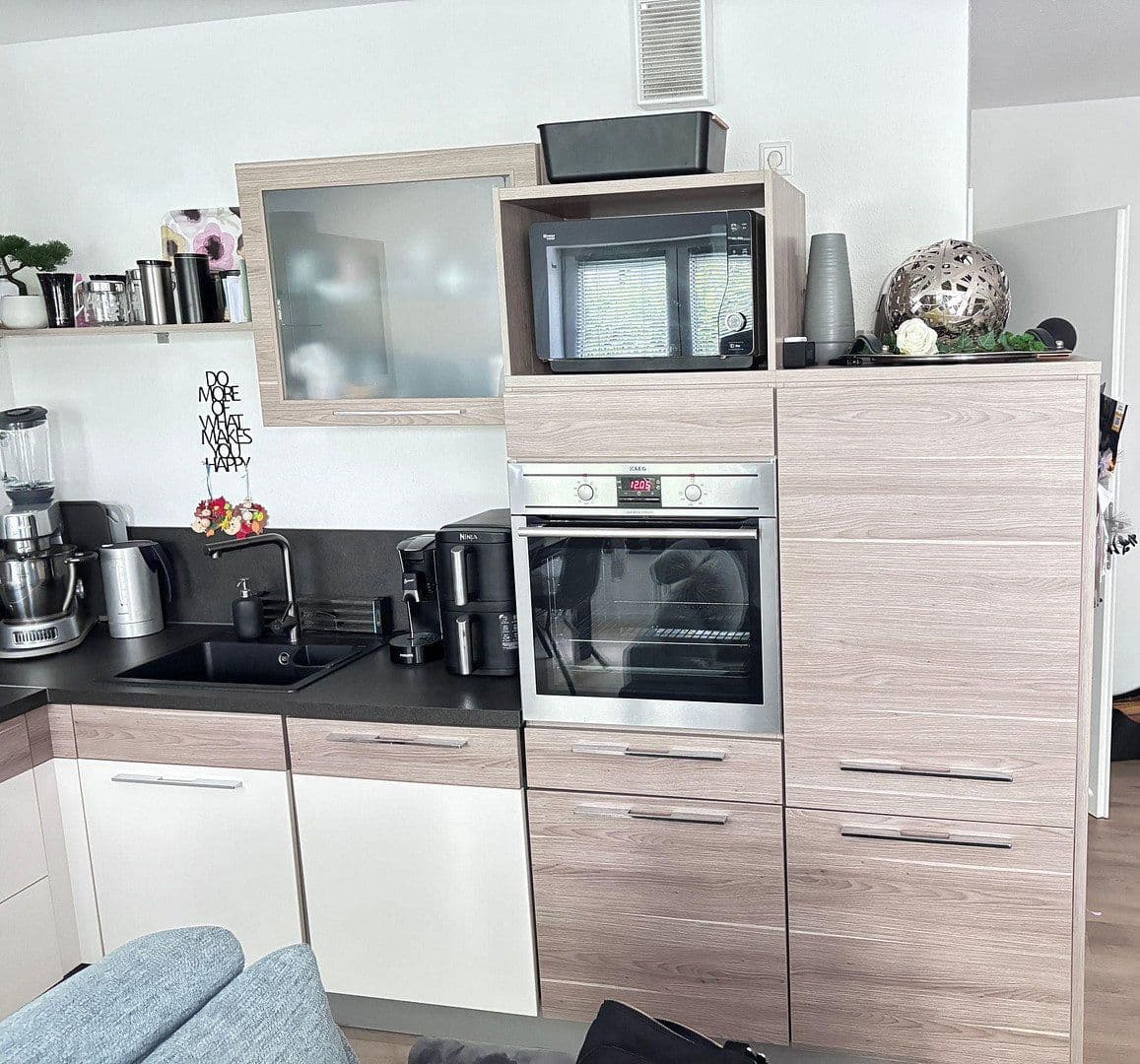 Prenájom bytu 3-izbový 70 m², Westfälische Str . 91, Olpe, Severné Porýnie - Westfálsko Prenájom bytu 3-izbový 70 m², Westfälische Str . 91, Olpe, Severné Porýnie - Westfálsko