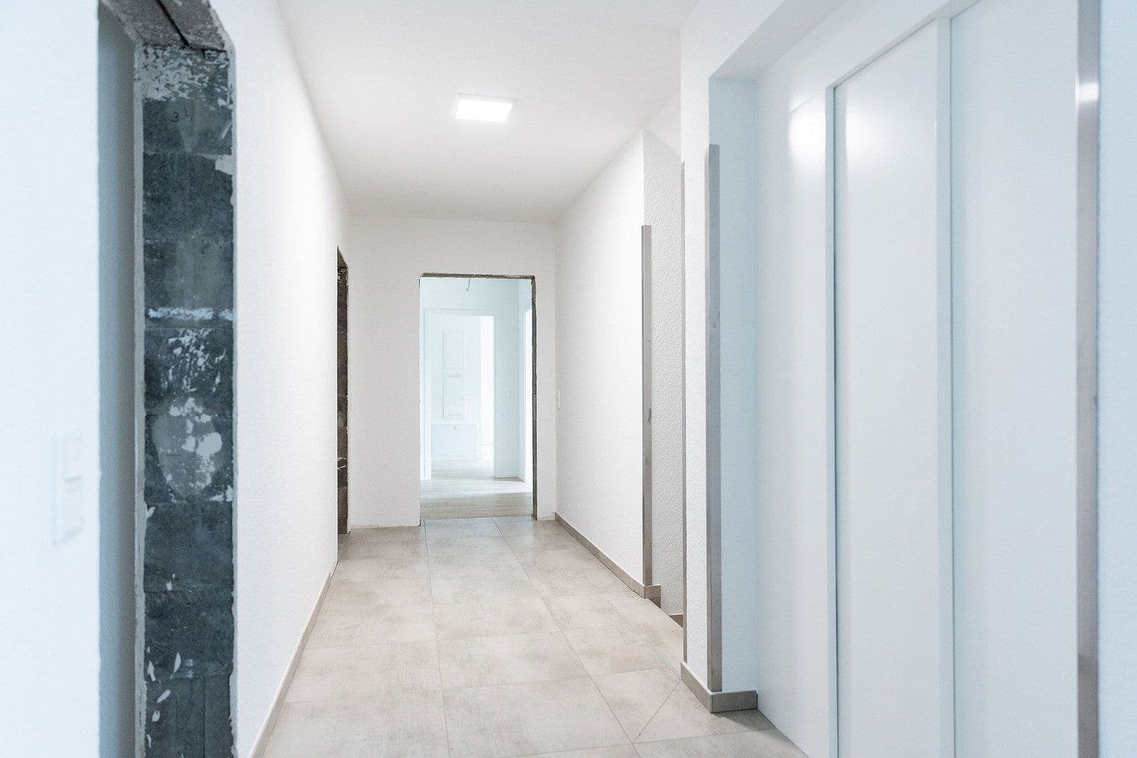 Prenájom bytu 3-izbový 70 m², Westfälische Str . 91, Olpe, Severné Porýnie - Westfálsko Prenájom bytu 3-izbový 70 m², Westfälische Str . 91, Olpe, Severné Porýnie - Westfálsko