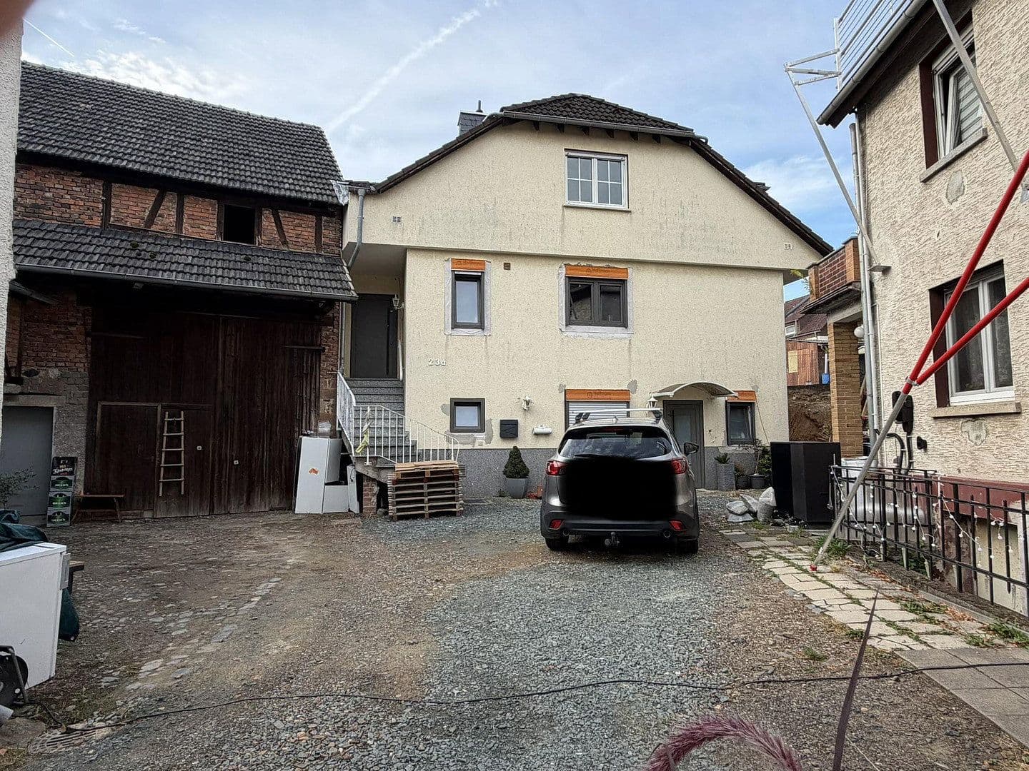 Predaj domu 139 m², pozemok 686 m², Wettenberg, Hesensko Predaj domu 139 m², pozemok 686 m², Wettenberg, Hesensko