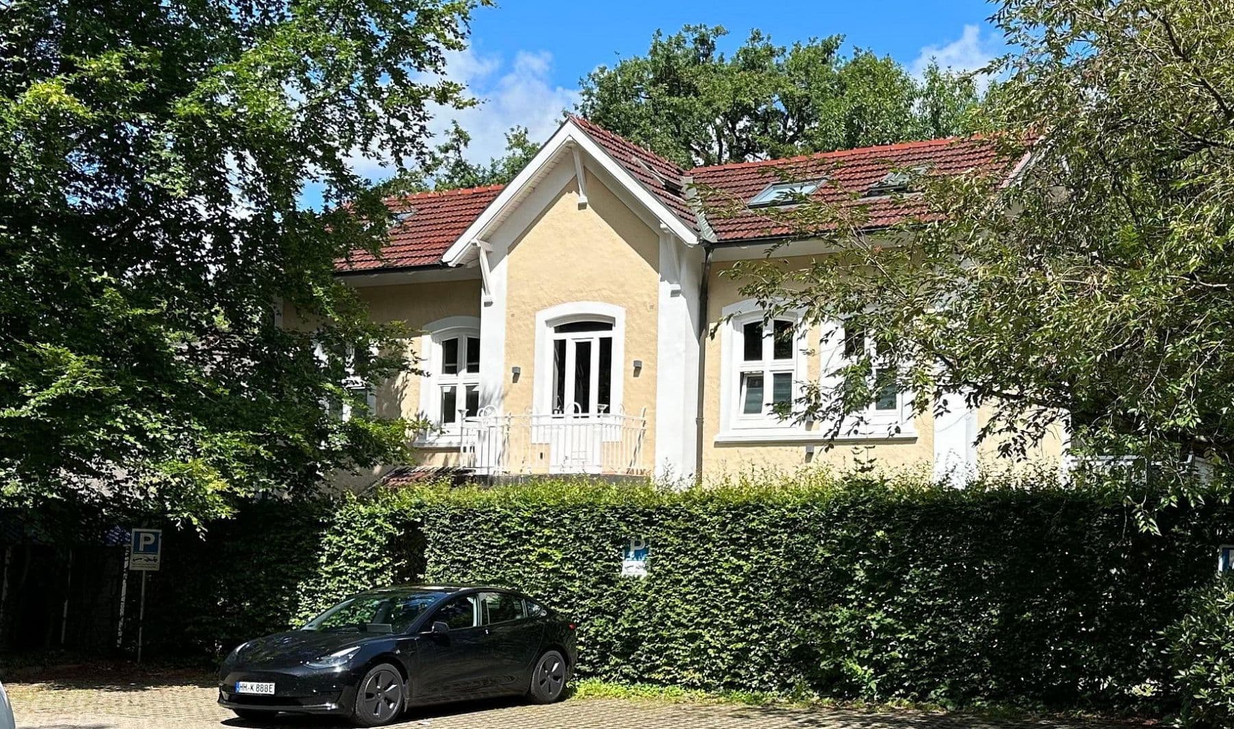 Prenájom bytu 5-izbový 153 m², Hamburg, Hamburg Prenájom bytu 5-izbový 153 m², Hamburg, Hamburg