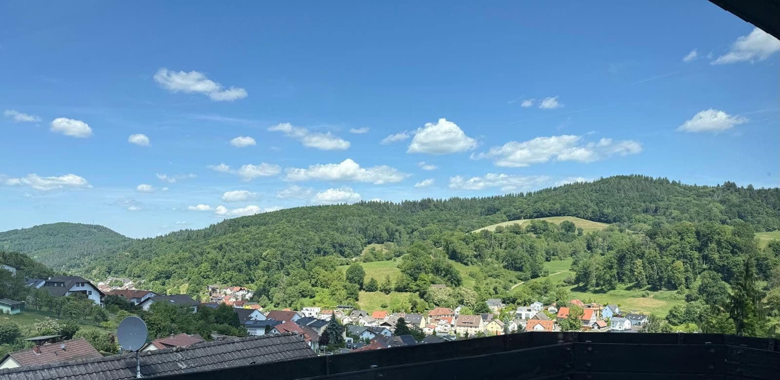 Predaj domu 300 m², pozemok 600 m², Am Steinacker 22, Gorxheimertal, Hesensko Predaj domu 300 m², pozemok 600 m², Am Steinacker 22, Gorxheimertal, Hesensko