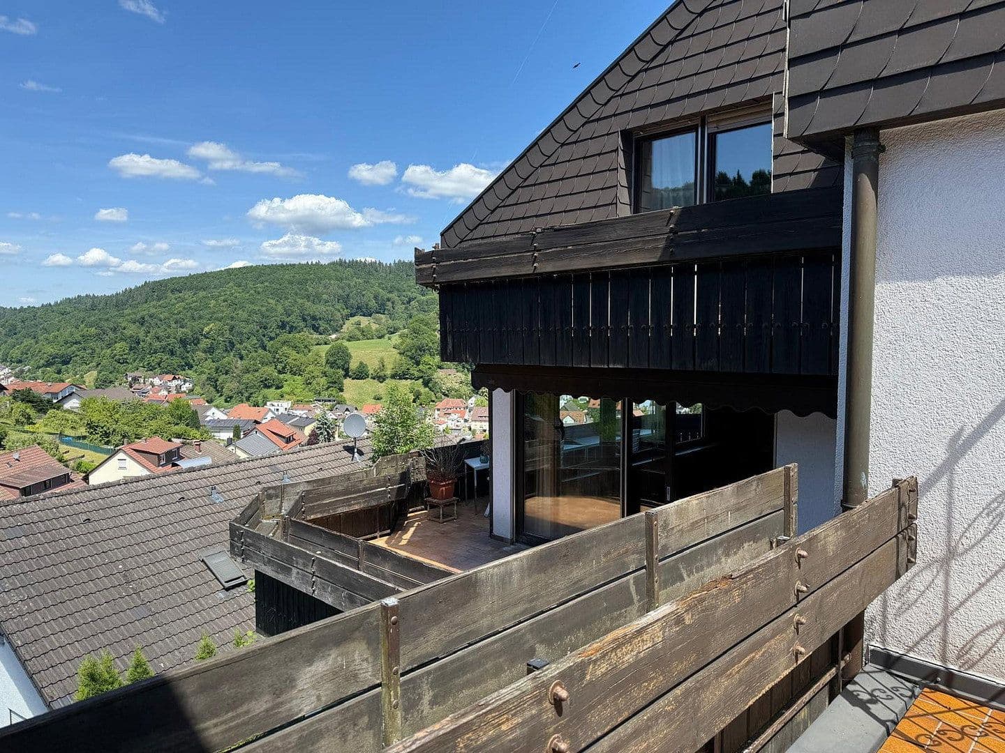 Predaj domu 300 m², pozemok 600 m², Am Steinacker 22, Gorxheimertal, Hesensko Predaj domu 300 m², pozemok 600 m², Am Steinacker 22, Gorxheimertal, Hesensko