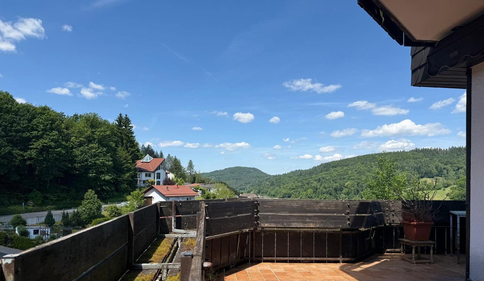 Predaj domu 300 m², pozemok 600 m², Am Steinacker 22, Gorxheimertal, Hesensko Predaj domu 300 m², pozemok 600 m², Am Steinacker 22, Gorxheimertal, Hesensko