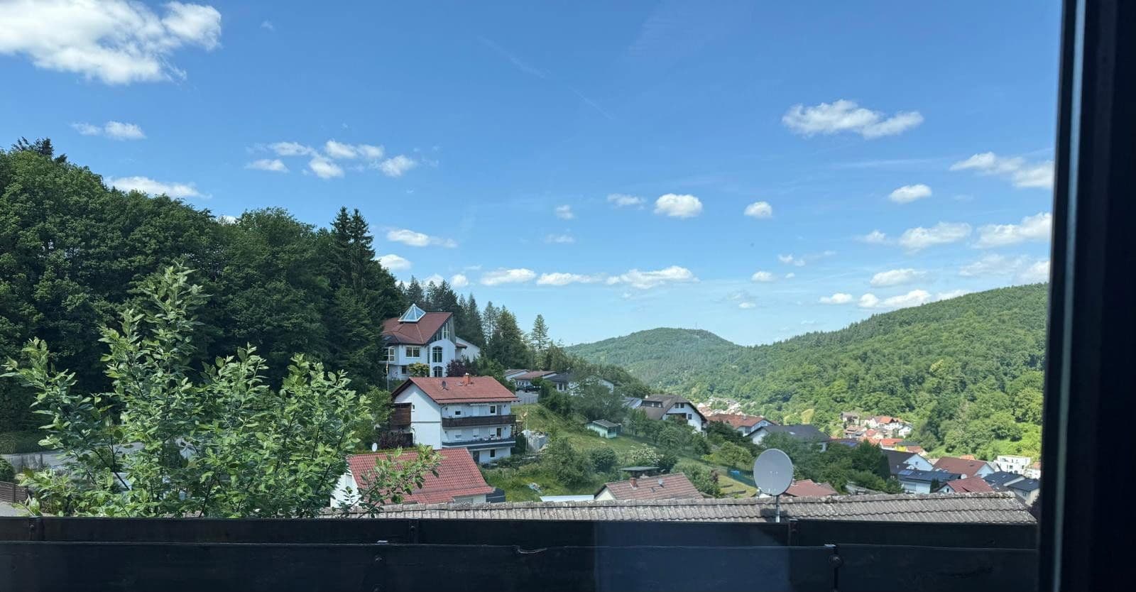Predaj domu 300 m², pozemok 600 m², Am Steinacker 22, Gorxheimertal, Hesensko Predaj domu 300 m², pozemok 600 m², Am Steinacker 22, Gorxheimertal, Hesensko