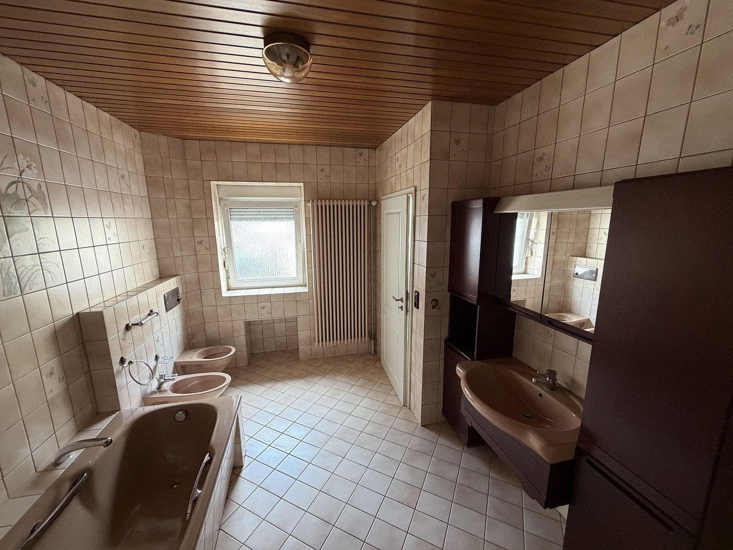 Predaj domu 184 m², pozemok 93 m², Paulsburgstr. 1, Quierschied, Sársko Predaj domu 184 m², pozemok 93 m², Paulsburgstr. 1, Quierschied, Sársko