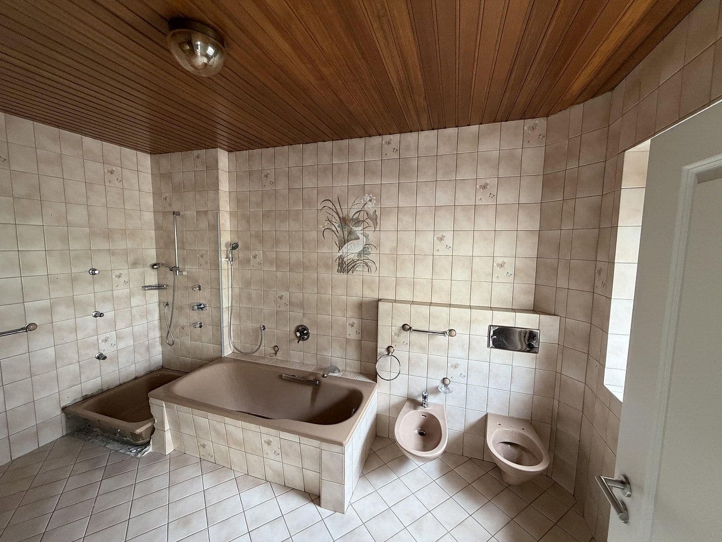 Predaj domu 184 m², pozemok 93 m², Paulsburgstr. 1, Quierschied, Sársko Predaj domu 184 m², pozemok 93 m², Paulsburgstr. 1, Quierschied, Sársko