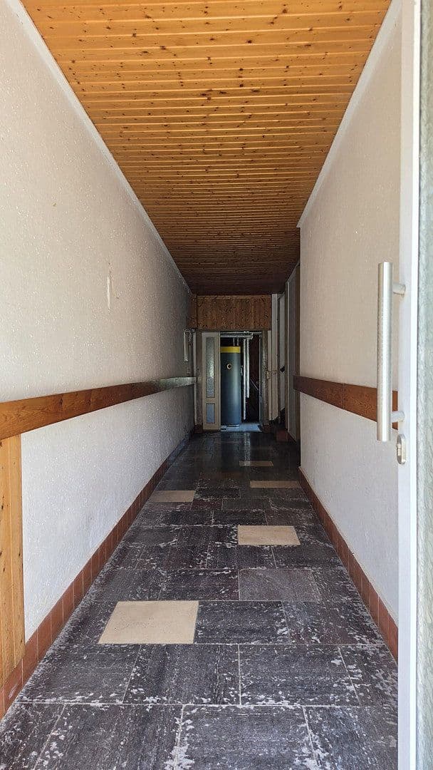 Predaj domu 160 m², pozemok 345 m², Zeulenroda-Triebes, Durínsko Predaj domu 160 m², pozemok 345 m², Zeulenroda-Triebes, Durínsko
