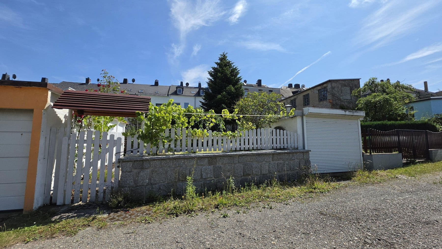 Predaj domu 160 m², pozemok 345 m², Zeulenroda-Triebes, Durínsko Predaj domu 160 m², pozemok 345 m², Zeulenroda-Triebes, Durínsko
