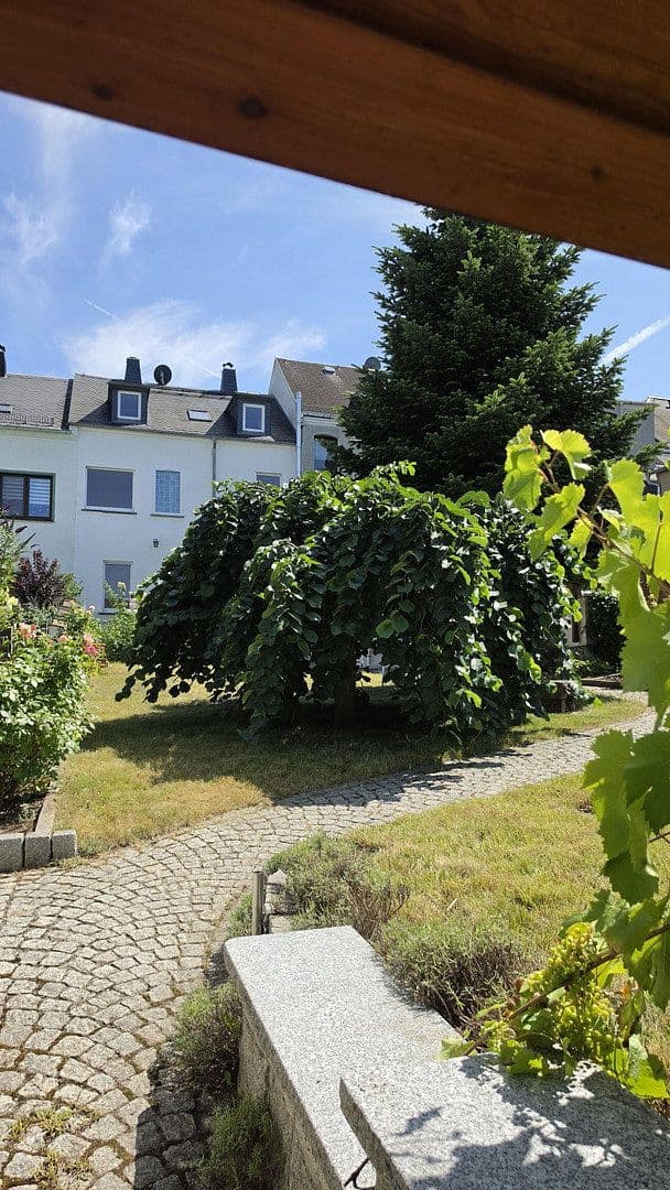 Predaj domu 160 m², pozemok 345 m², Zeulenroda-Triebes, Durínsko Predaj domu 160 m², pozemok 345 m², Zeulenroda-Triebes, Durínsko