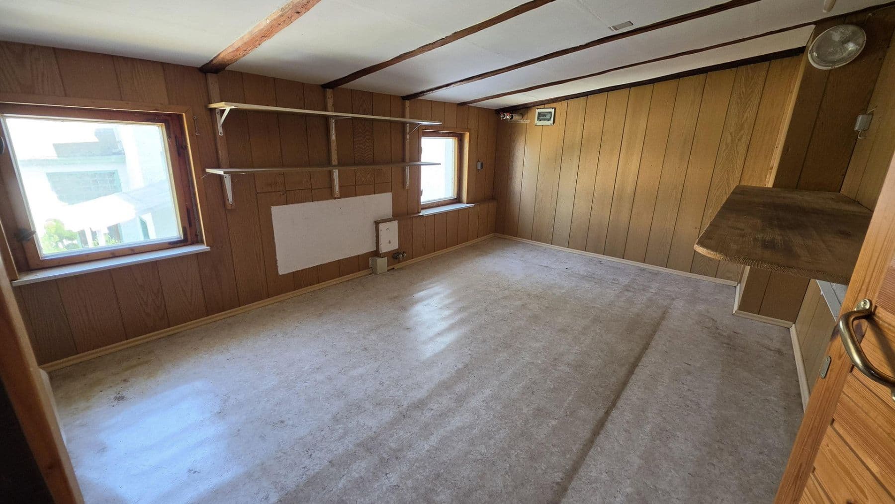 Predaj domu 160 m², pozemok 345 m², Zeulenroda-Triebes, Durínsko Predaj domu 160 m², pozemok 345 m², Zeulenroda-Triebes, Durínsko