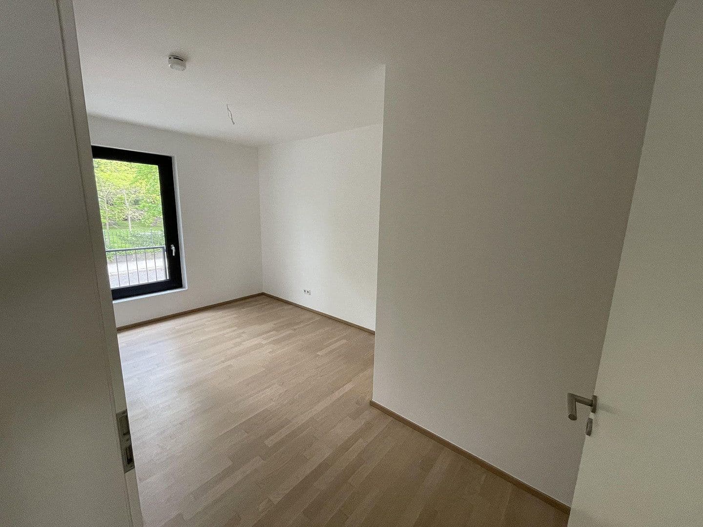 Prenájom bytu 3-izbový 134 m², Braunschweig, Dolné Sasko Prenájom bytu 3-izbový 134 m², Braunschweig, Dolné Sasko