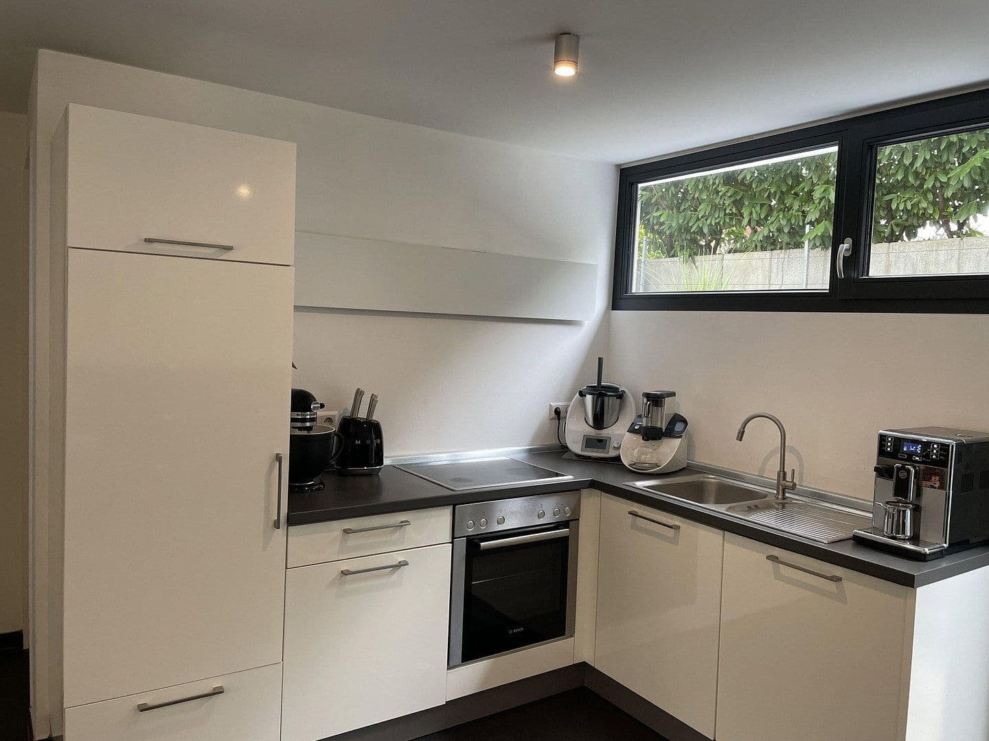 Prenájom domu 126 m², pozemok 120 m², Ulm, Bádensko-Wurttembersko Prenájom domu 126 m², pozemok 120 m², Ulm, Bádensko-Wurttembersko