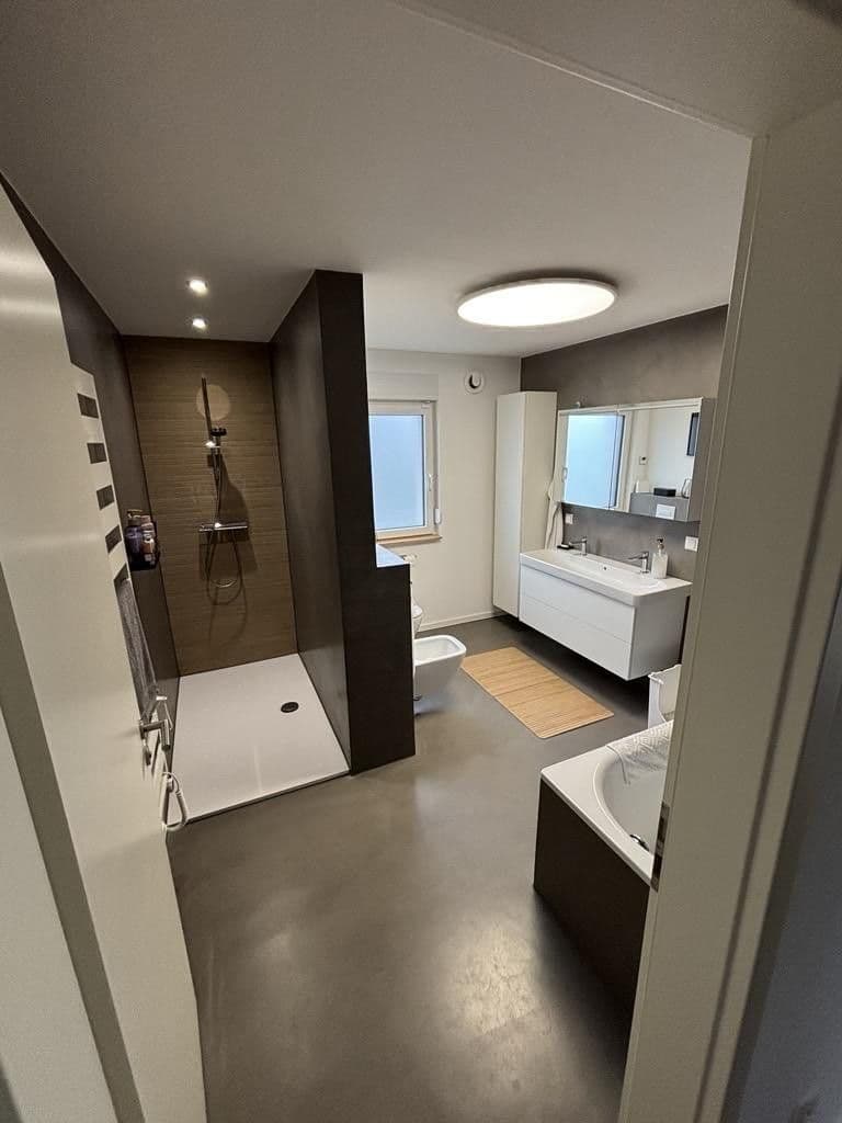 Predaj domu 150 m², pozemok 650 m², Stechlin, Brandenbursko Predaj domu 150 m², pozemok 650 m², Stechlin, Brandenbursko