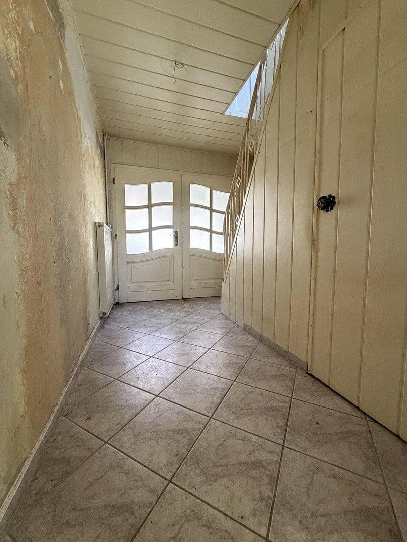Predaj domu 100 m², pozemok 640 m², Delmenhorst, Dolné Sasko Predaj domu 100 m², pozemok 640 m², Delmenhorst, Dolné Sasko