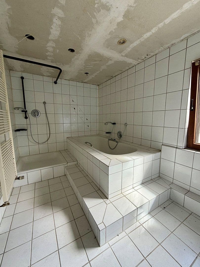 Predaj domu 100 m², pozemok 640 m², Delmenhorst, Dolné Sasko Predaj domu 100 m², pozemok 640 m², Delmenhorst, Dolné Sasko