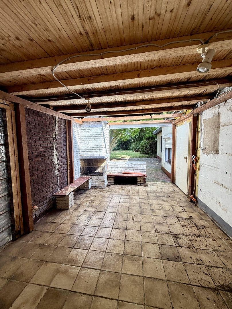 Predaj domu 100 m², pozemok 640 m², Delmenhorst, Dolné Sasko Predaj domu 100 m², pozemok 640 m², Delmenhorst, Dolné Sasko