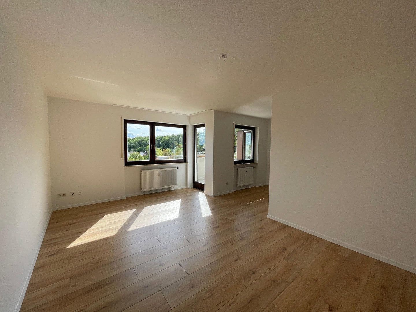 Predaj bytu 2-izbový 59 m², Höchberg, Bavorsko Predaj bytu 2-izbový 59 m², Höchberg, Bavorsko