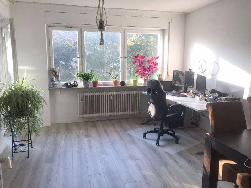 Prenájom bytu 2-izbový 58 m², Tübingen, Bádensko-Wurttembersko Prenájom bytu 2-izbový 58 m², Tübingen, Bádensko-Wurttembersko