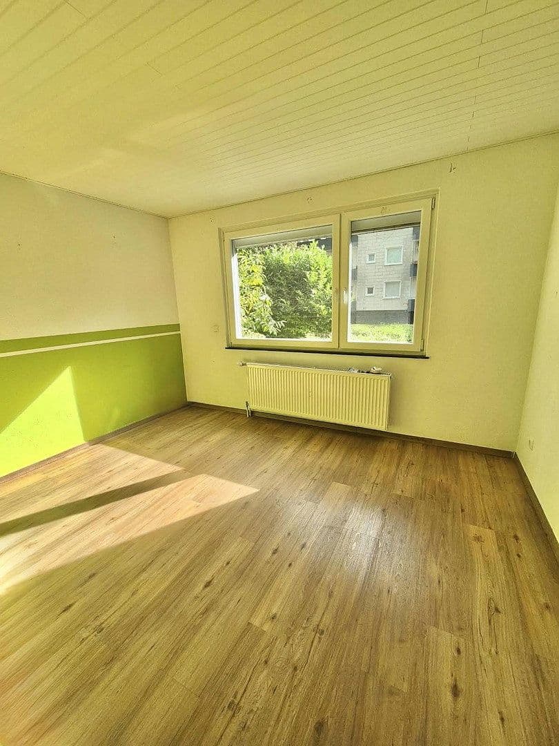 Prenájom bytu 4-izbový 90 m², Am schwarzen Berge 40, Braunschweig, Dolné Sasko Prenájom bytu 4-izbový 90 m², Am schwarzen Berge 40, Braunschweig, Dolné Sasko