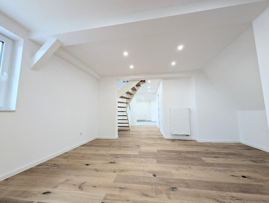 Predaj bytu 3-izbový 112 m², Neuburger Str. 3, Augsburg, Bavorsko Predaj bytu 3-izbový 112 m², Neuburger Str. 3, Augsburg, Bavorsko