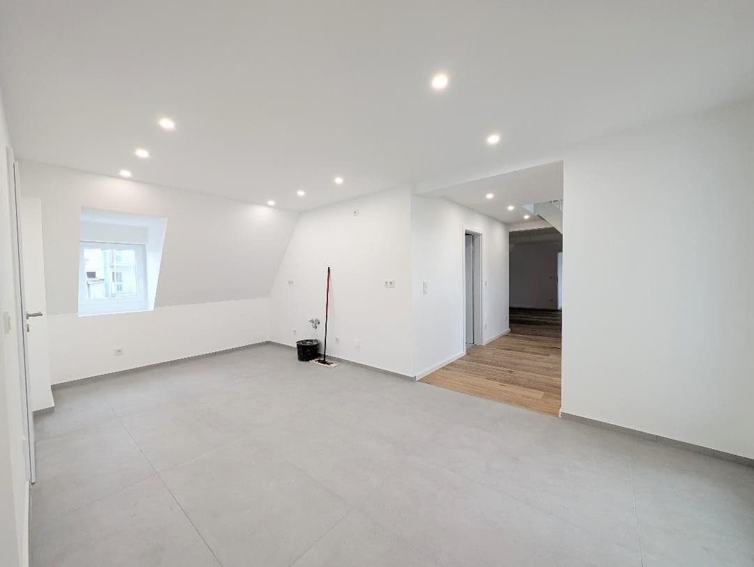 Predaj bytu 3-izbový 112 m², Neuburger Str. 3, Augsburg, Bavorsko Predaj bytu 3-izbový 112 m², Neuburger Str. 3, Augsburg, Bavorsko
