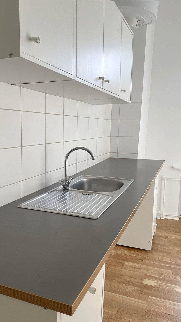 Predaj bytu 1-izbový 42 m², Berlin, Berlín Predaj bytu 1-izbový 42 m², Berlin, Berlín