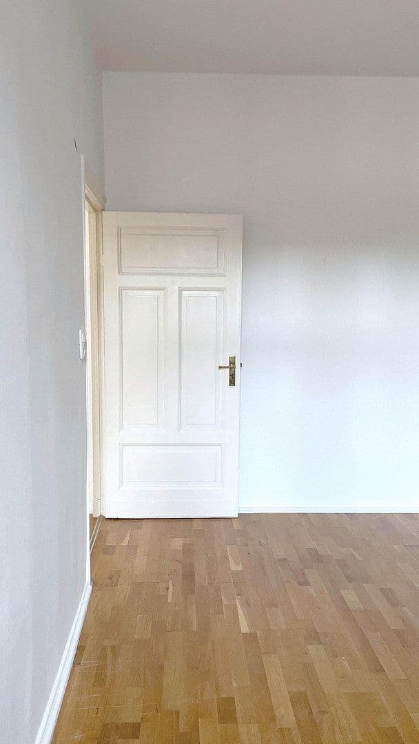 Predaj bytu 1-izbový 42 m², Berlin, Berlín Predaj bytu 1-izbový 42 m², Berlin, Berlín