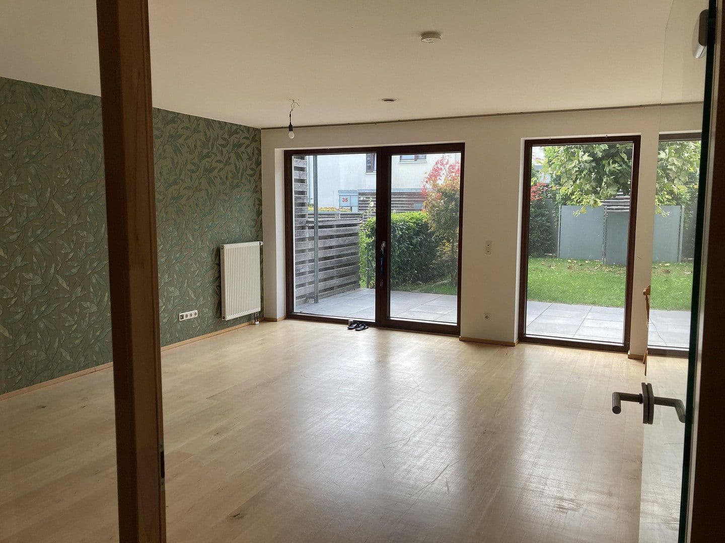 Prenájom domu 172 m², pozemok 257 m², Leverkusen, Severné Porýnie - Westfálsko Prenájom domu 172 m², pozemok 257 m², Leverkusen, Severné Porýnie - Westfálsko