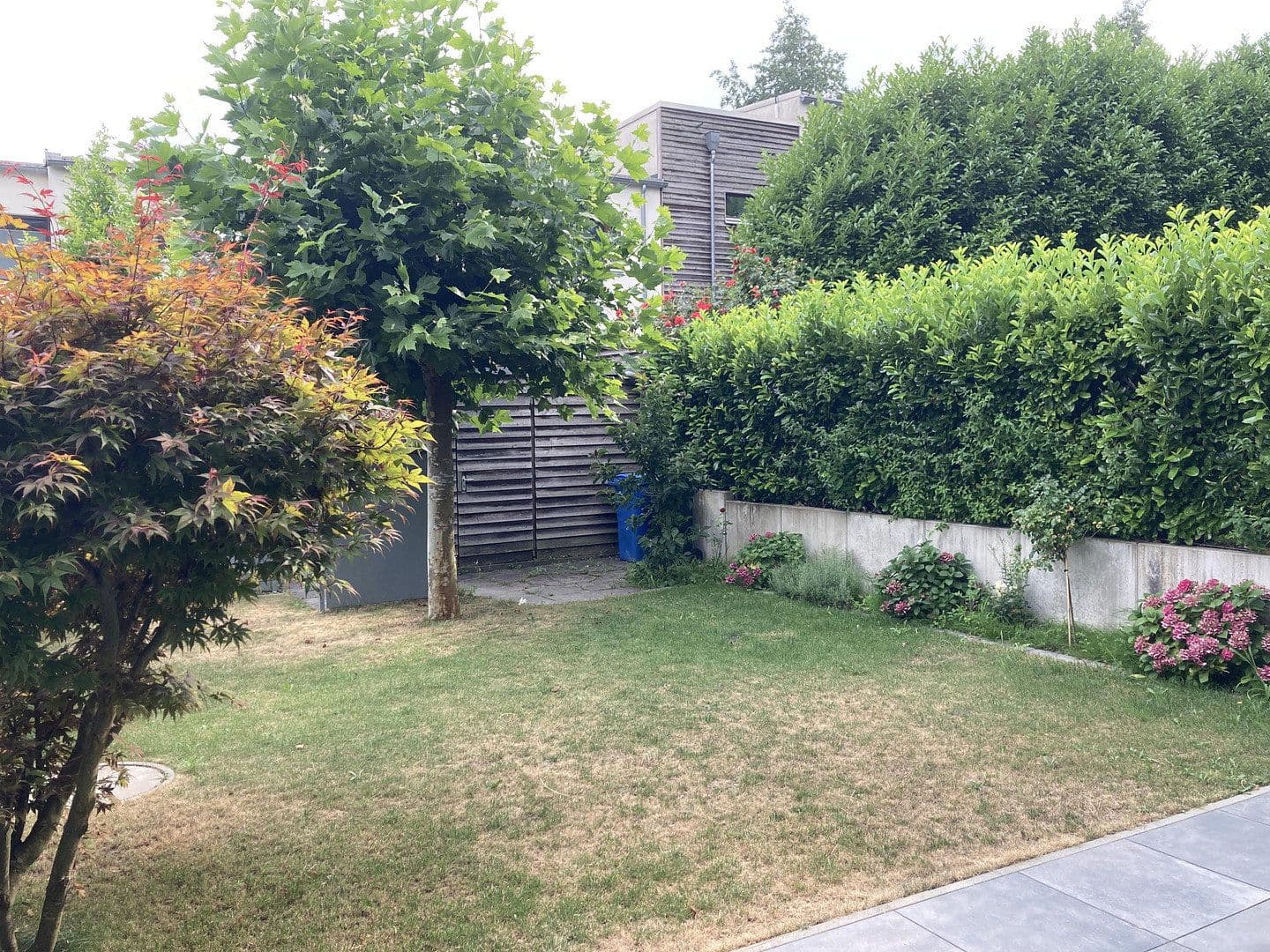 Prenájom domu 172 m², pozemok 257 m², Leverkusen, Severné Porýnie - Westfálsko Prenájom domu 172 m², pozemok 257 m², Leverkusen, Severné Porýnie - Westfálsko