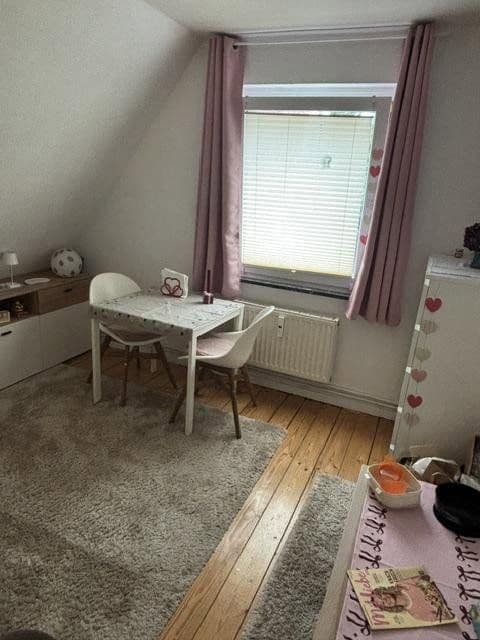 Prenájom bytu 3-izbový 42 m², Ravensbrink 9a, Osnabrück, Dolné Sasko Prenájom bytu 3-izbový 42 m², Ravensbrink 9a, Osnabrück, Dolné Sasko