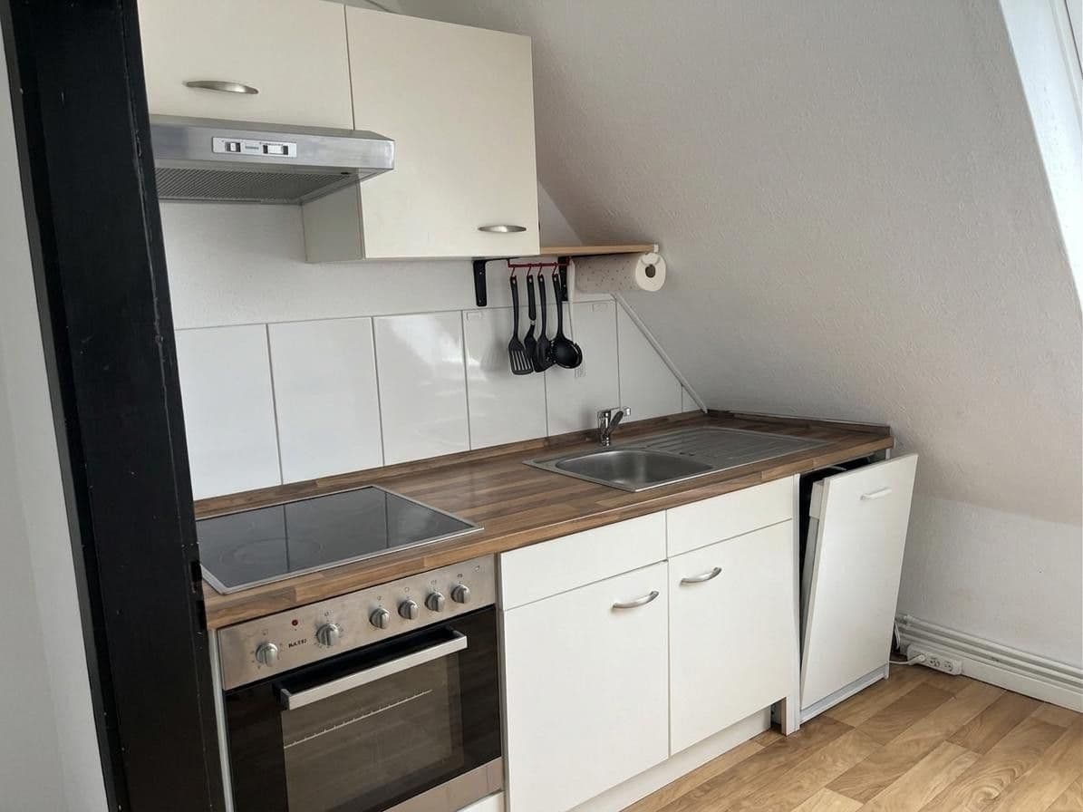 Prenájom bytu 3-izbový 42 m², Ravensbrink 9a, Osnabrück, Dolné Sasko Prenájom bytu 3-izbový 42 m², Ravensbrink 9a, Osnabrück, Dolné Sasko