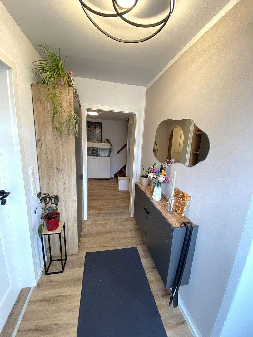 Predaj domu 111 m², pozemok 1.004 m², Ziegelstraße 10, Wismar, Meklenbursko-Predpomoransko Predaj domu 111 m², pozemok 1.004 m², Ziegelstraße 10, Wismar, Meklenbursko-Predpomoransko