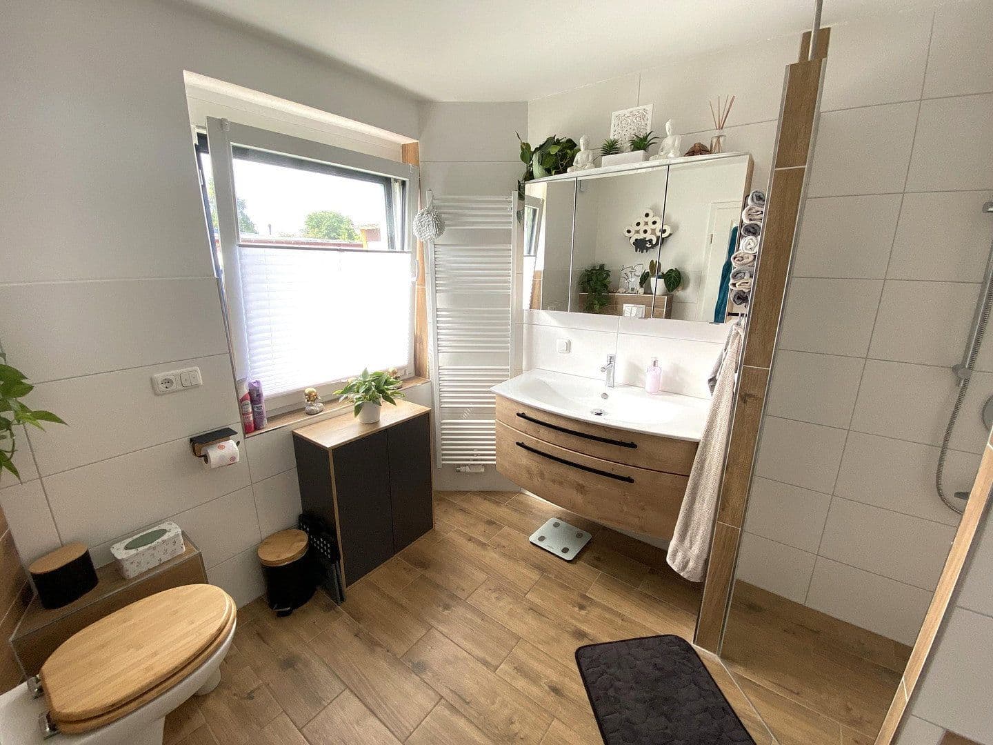Predaj domu 111 m², pozemok 1.004 m², Ziegelstraße 10, Wismar, Meklenbursko-Predpomoransko Predaj domu 111 m², pozemok 1.004 m², Ziegelstraße 10, Wismar, Meklenbursko-Predpomoransko