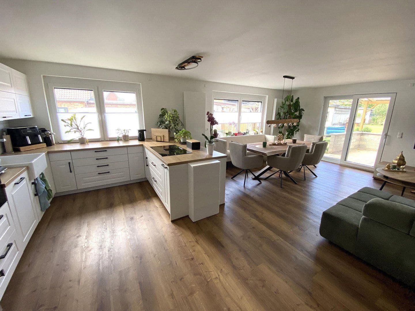 Predaj domu 111 m², pozemok 1.004 m², Ziegelstraße 10, Wismar, Meklenbursko-Predpomoransko Predaj domu 111 m², pozemok 1.004 m², Ziegelstraße 10, Wismar, Meklenbursko-Predpomoransko