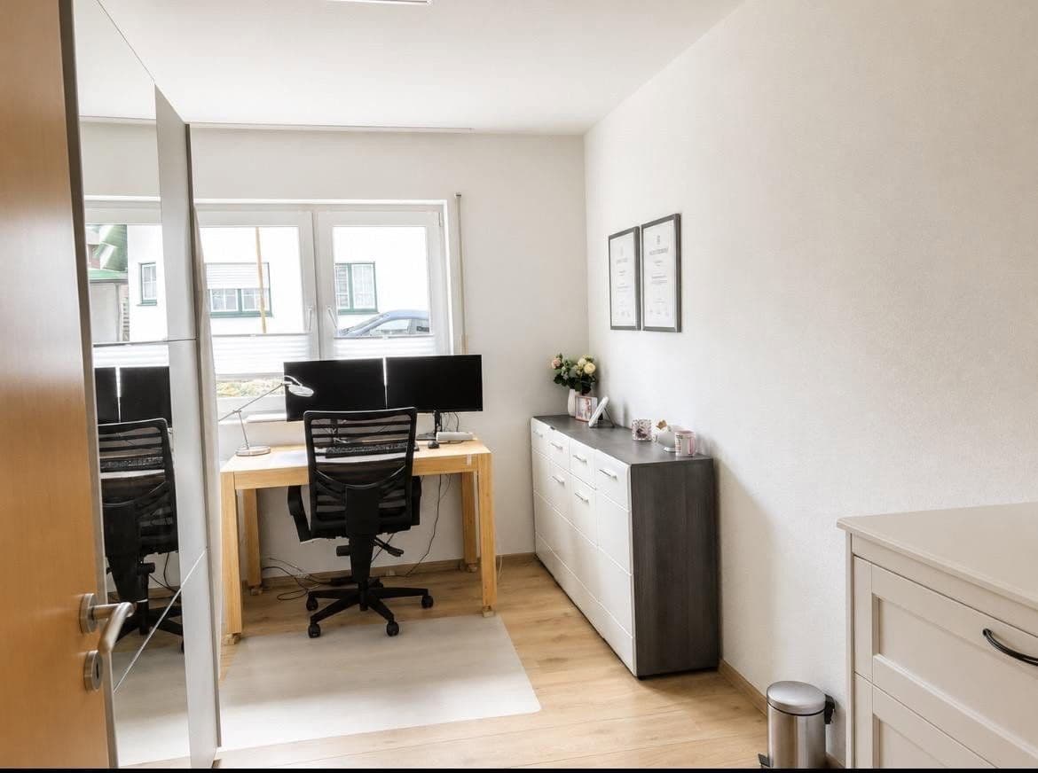 Predaj bytu 4-izbový 105 m², Mülheim-Kärlich, Porýnie-Falcko Predaj bytu 4-izbový 105 m², Mülheim-Kärlich, Porýnie-Falcko