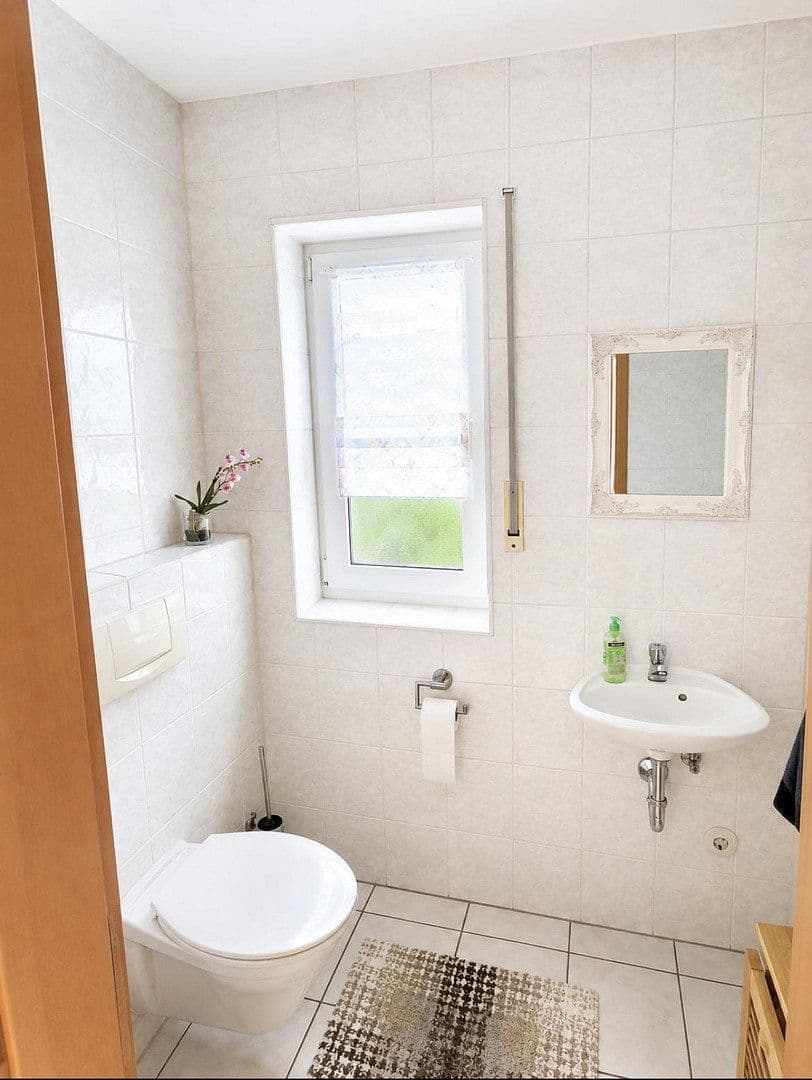 Predaj bytu 4-izbový 105 m², Mülheim-Kärlich, Porýnie-Falcko Predaj bytu 4-izbový 105 m², Mülheim-Kärlich, Porýnie-Falcko