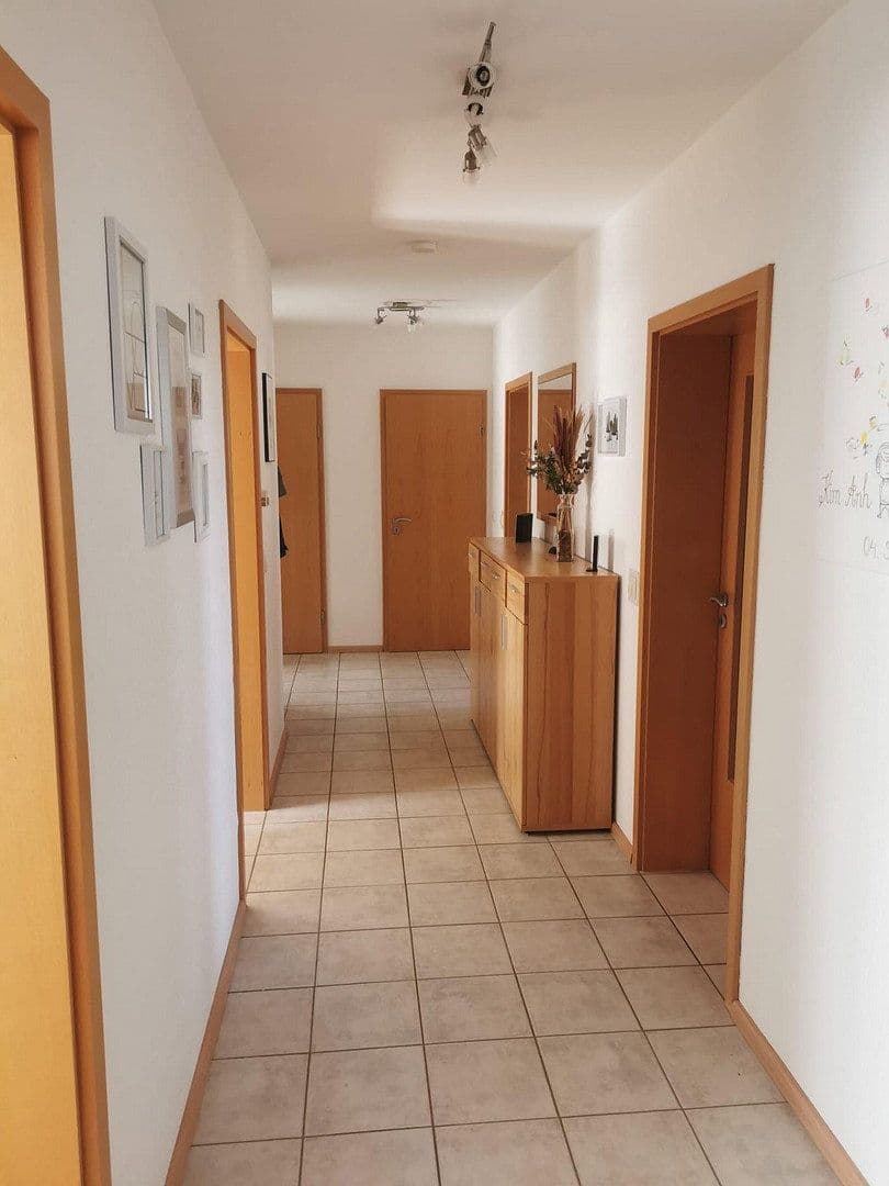Predaj bytu 4-izbový 105 m², Mülheim-Kärlich, Porýnie-Falcko Predaj bytu 4-izbový 105 m², Mülheim-Kärlich, Porýnie-Falcko