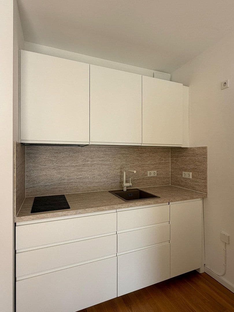 Prenájom bytu 2-izbový 59 m², Ferdinand-Happ-Str. 14c, Frankfurt, Hesensko Prenájom bytu 2-izbový 59 m², Ferdinand-Happ-Str. 14c, Frankfurt, Hesensko