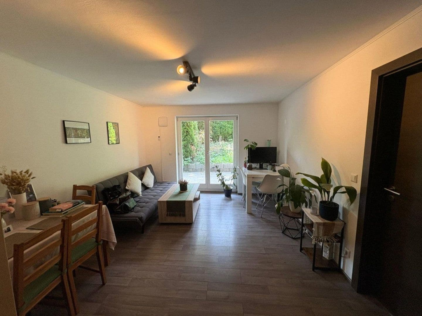 Prenájom bytu 2-izbový 52 m², Goethestraße 32, Tübingen, Bádensko-Wurttembersko Prenájom bytu 2-izbový 52 m², Goethestraße 32, Tübingen, Bádensko-Wurttembersko