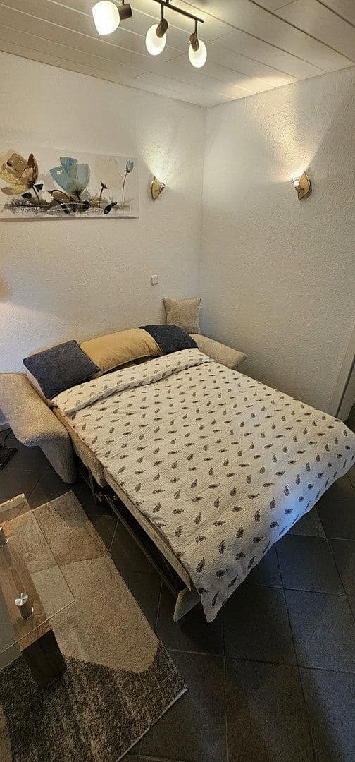 Prenájom bytu 2-izbový 43 m², Solingen, Severné Porýnie - Westfálsko Prenájom bytu 2-izbový 43 m², Solingen, Severné Porýnie - Westfálsko