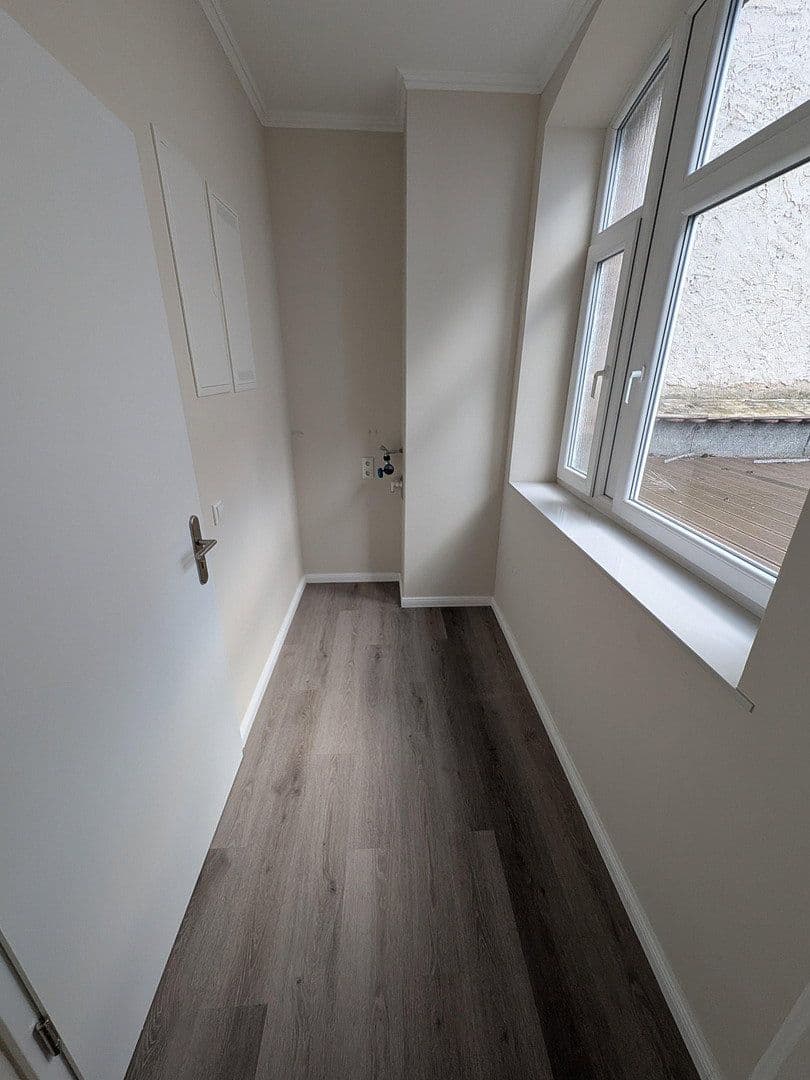 Prenájom bytu 5-izbový 128 m², Moritzstraße 68, Wiesbaden, Hesensko Prenájom bytu 5-izbový 128 m², Moritzstraße 68, Wiesbaden, Hesensko
